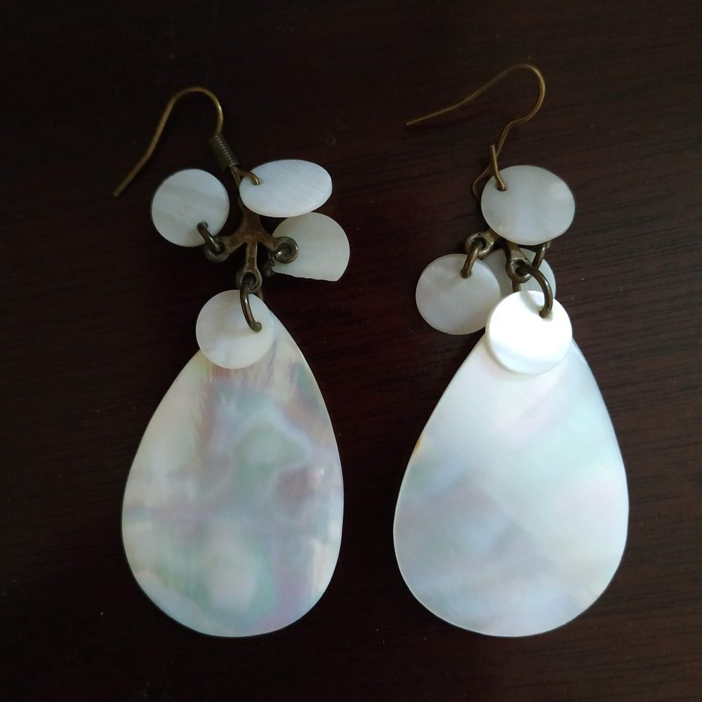 Pearly Earrings
